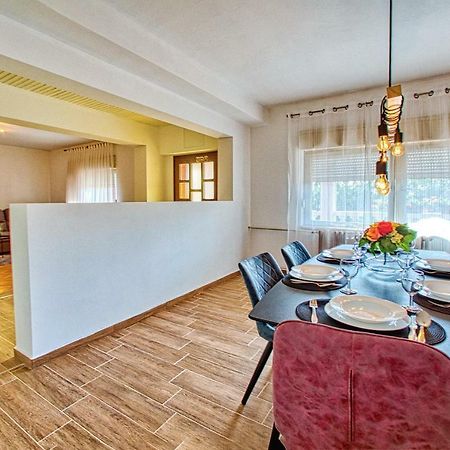 Sara Apartment บาร์บินเย ภายนอก รูปภาพ